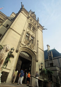 Asheville Com News The Biltmore House America S Largest